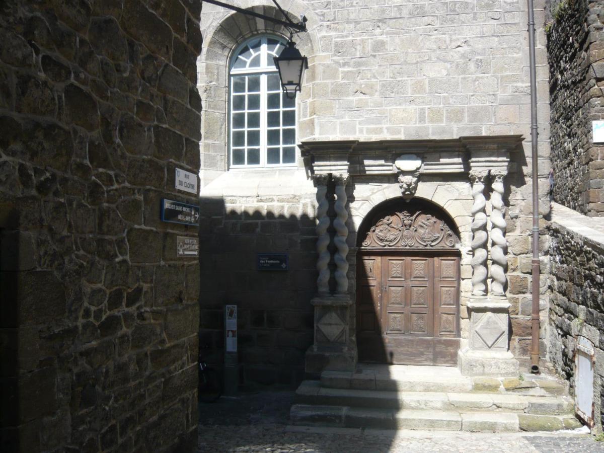 Апартаменты Le Petit St Jacques Le Puy-en-Velay Экстерьер фото